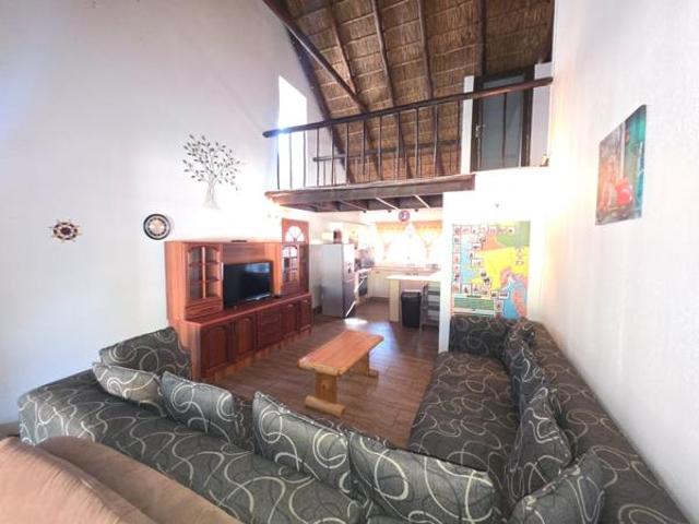 4 Bedroom House in Vaal Marina