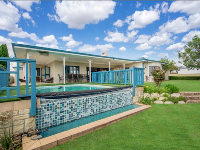 4 Bedroom House in Vaal Marina