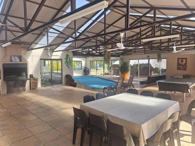 4 Bedroom House in Vaal Marina