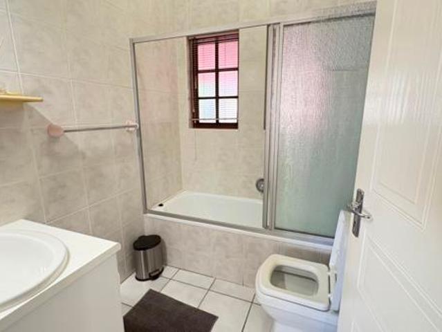 4 Bedroom House in Vaalview