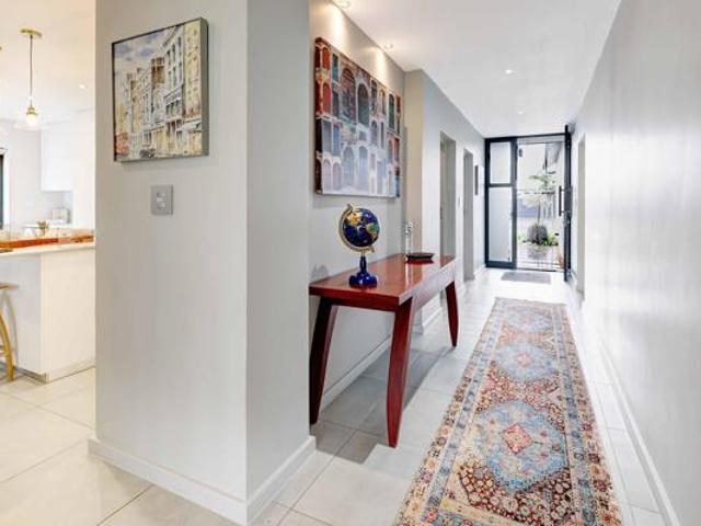 4 Bedroom House in Val de Vie Estate