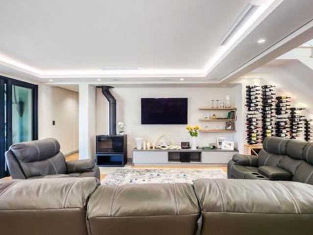 4 Bedroom House in Val de Vie Estate