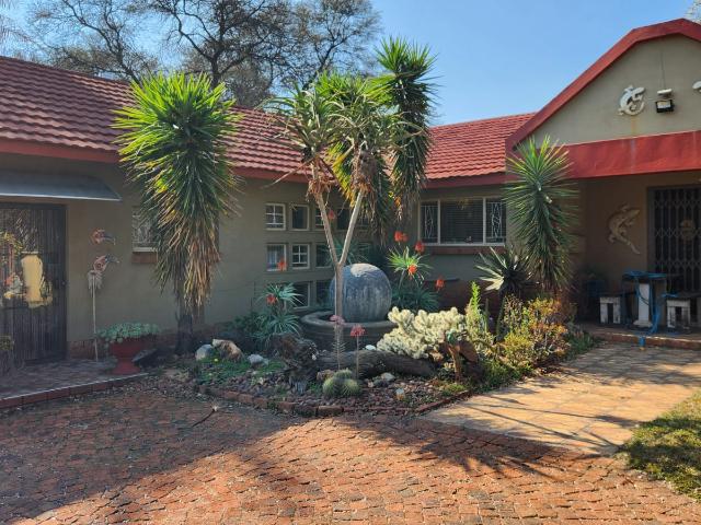 4 Bedroom House in Valhalla