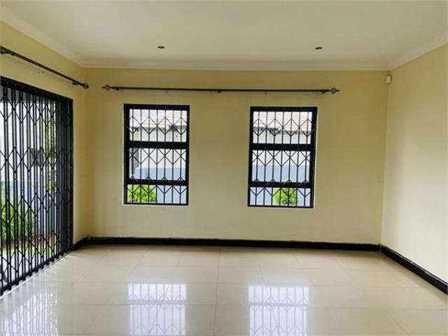 4 Bedroom House in Valley View Estate