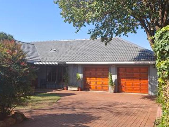 4 Bedroom House in Van Der Hoff Park