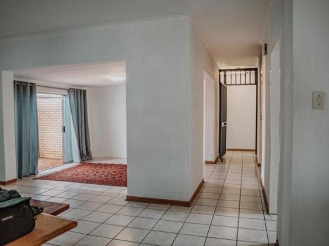 4 Bedroom House in Van Der Hoff Park