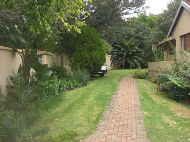 4 Bedroom House in Van Riebeeck Park