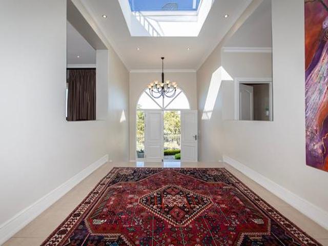 4 Bedroom House in Van Riebeeckshof