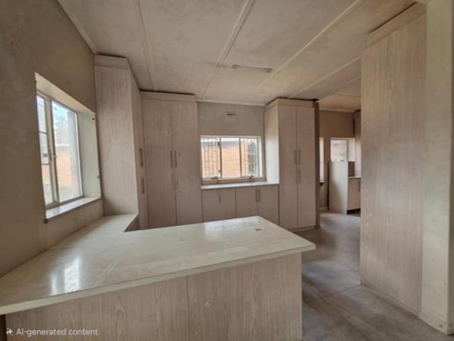 4 Bedroom House in Vanderbijlpark CE1
