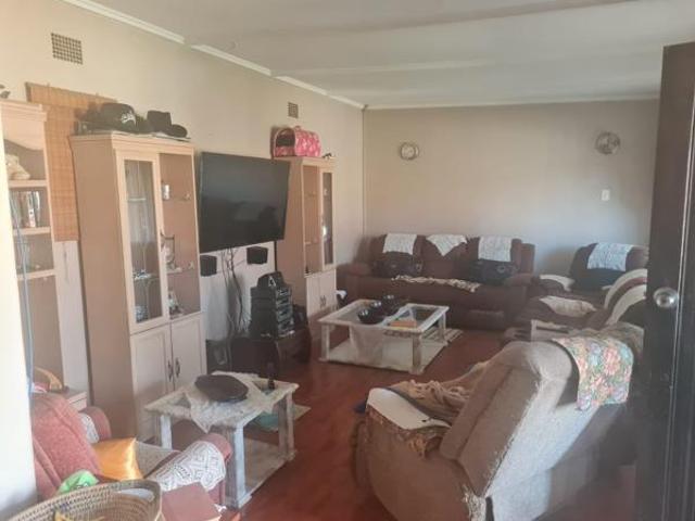 4 Bedroom House in Vanderbijlpark CE