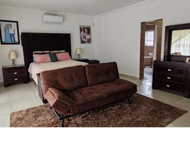 4 Bedroom House in Vanderbijlpark SE4