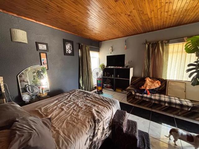 4 Bedroom House in Vanderbijlpark SE7