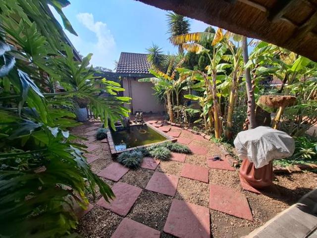 4 Bedroom House in Vanderbijlpark SE7