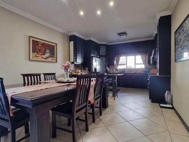 4 Bedroom House in Vanderbijlpark SE8