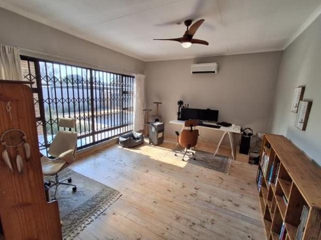 4 Bedroom House in Vanderbijlpark SE3