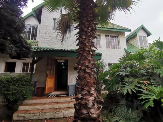 4 Bedroom House in Vanderbijlpark SE3