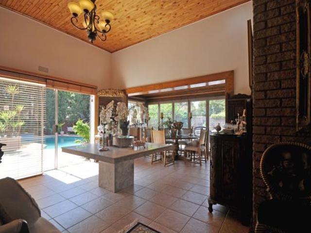 4 Bedroom House in Vanderbijlpark SE3