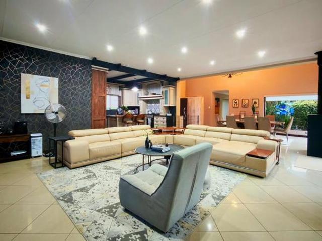 4 Bedroom House in Vanderbijlpark SE8