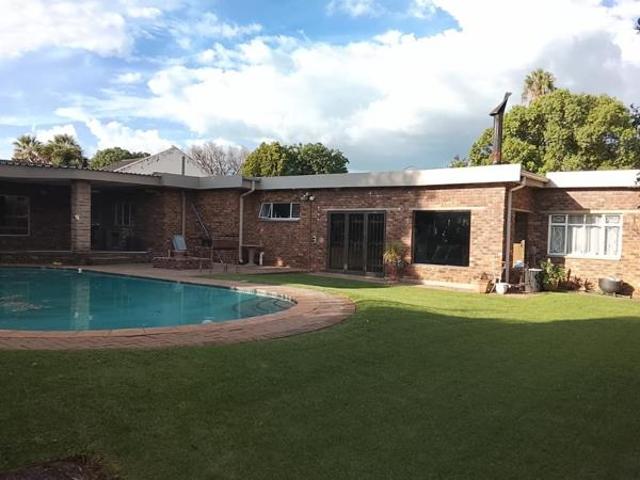 4 Bedroom House in Vanderbijlpark SE