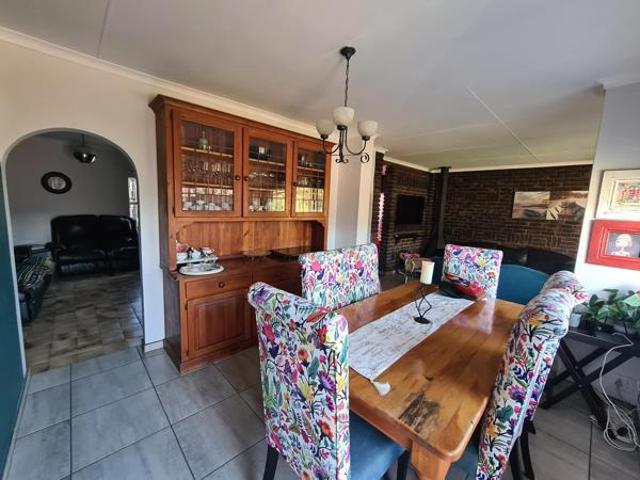 4 Bedroom House in Vanderbijlpark SE