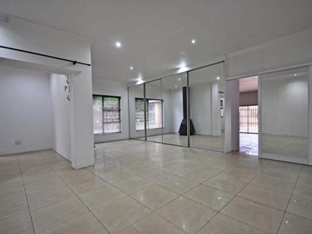 4 Bedroom House in Vanderbijlpark SW5