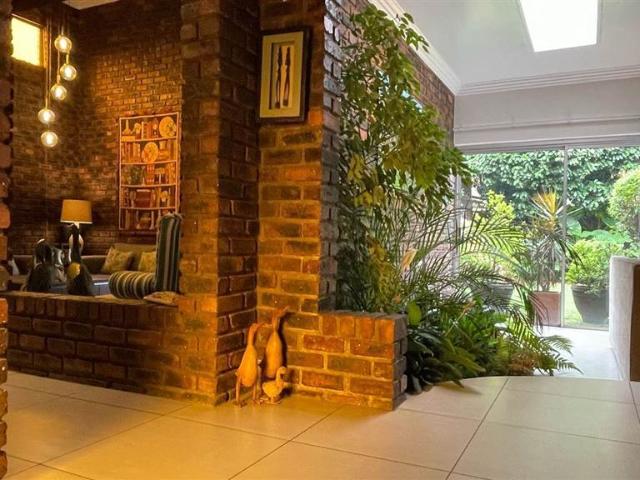 4 Bedroom House in Vanderbijlpark SW2