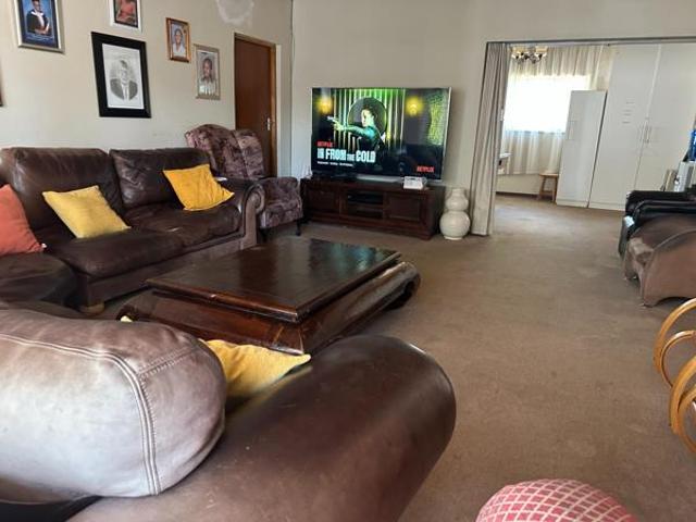 4 Bedroom House in Vanderbijlpark SW