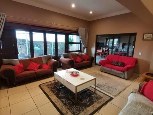 4 Bedroom House in Vanderbijlpark SW