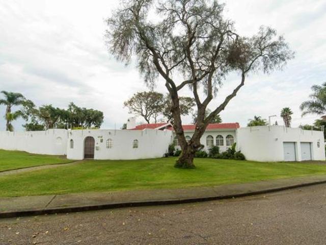 4 Bedroom House in Vanes Estate