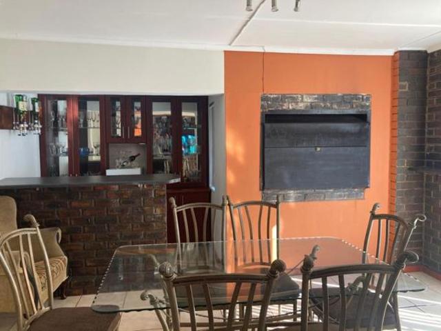 4 Bedroom House in Vanes Estate