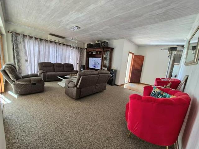 4 Bedroom House in Vanes Estate