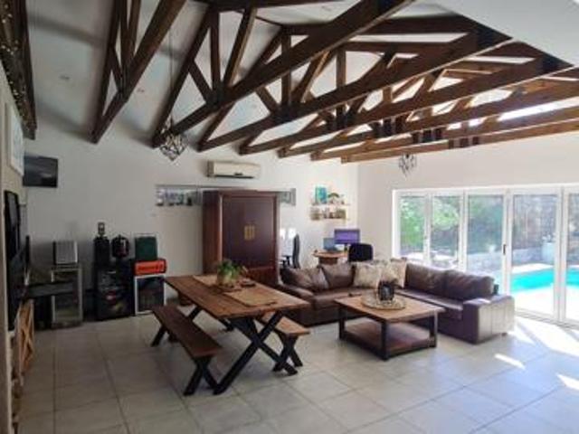 4 Bedroom House in Vanes Estate