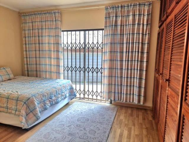 4 Bedroom House in Veld En Vlei