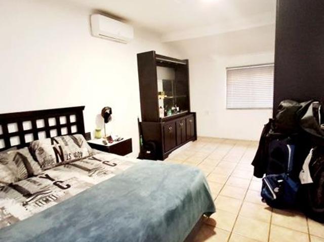 4 Bedroom House in Veld En Vlei