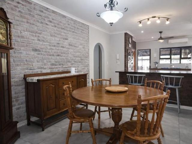 4 Bedroom House in Veld En Vlei