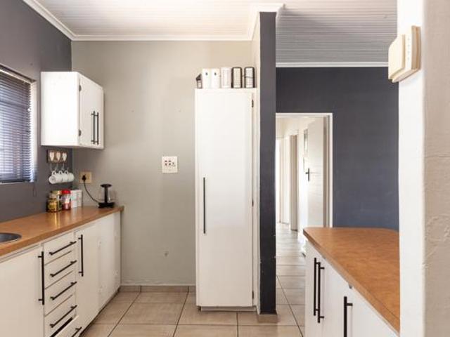 4 Bedroom House in Velddrif