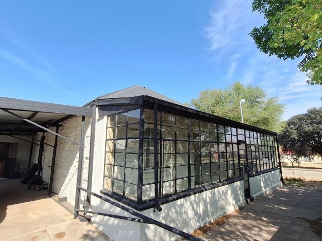 4 Bedroom House in Villiers