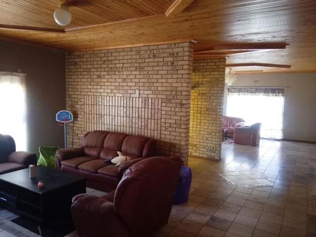 4 Bedroom House in Vryburg