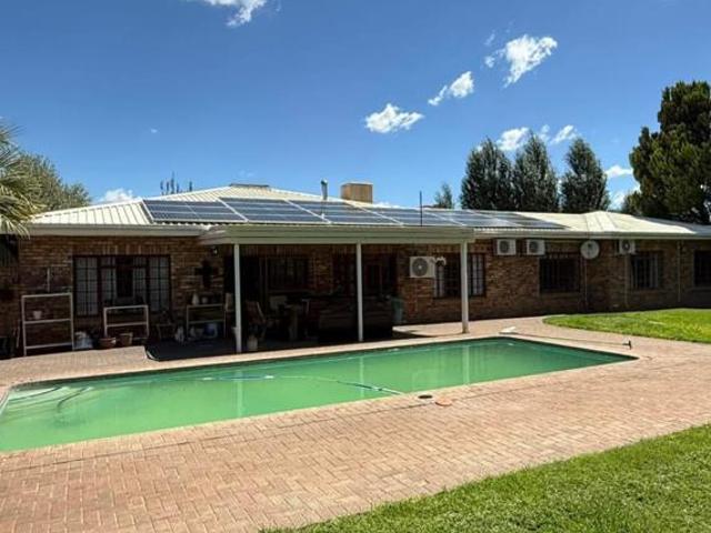 4 Bedroom House in Vryburg