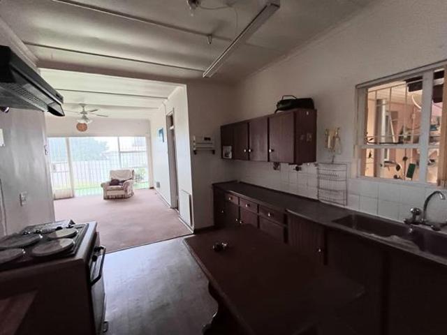 4 Bedroom House in Vredenburg