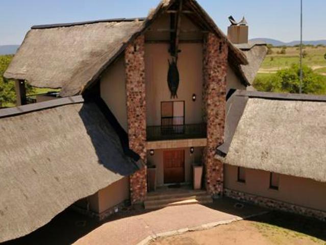 4 Bedroom House in Zebula Golf Estate