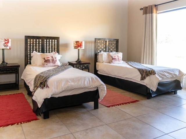 4 Bedroom House in Zebula Golf Estate
