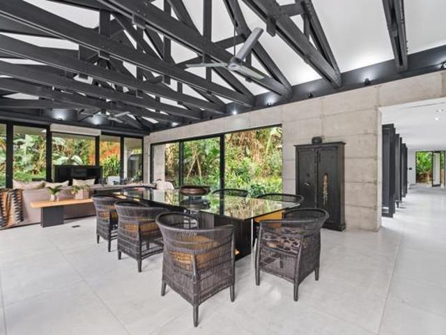 4 Bedroom House in Zimbali Estate