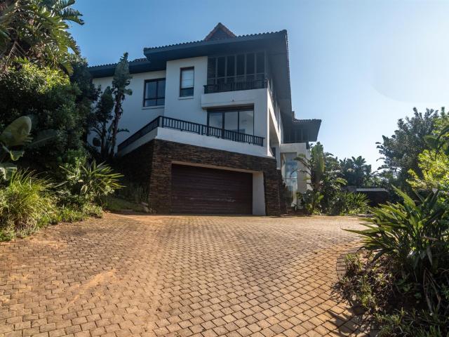 4 Bedroom House in Zimbali Estate