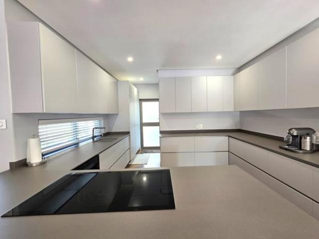 4 Bedroom House in Zimbali Estate