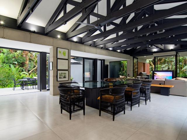 4 Bedroom House in Zimbali Estate