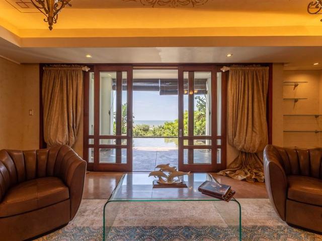 4 Bedroom House in Zimbali Estate