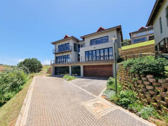 4 Bedroom House in Zimbali Estate