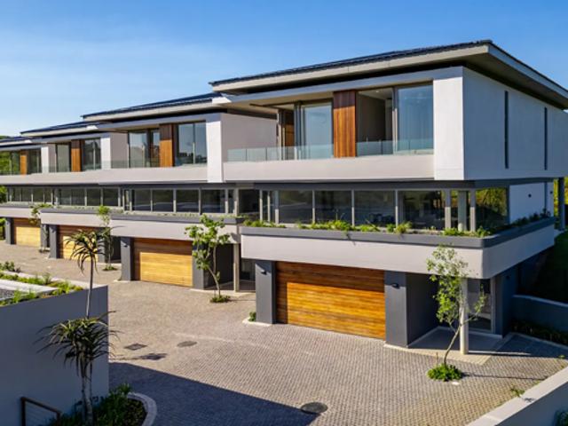 4 Bedroom House in Zimbali Lakes Resort