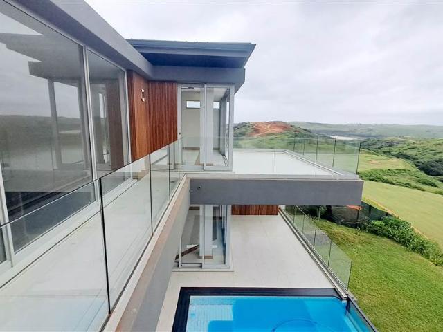 4 Bedroom House in Zimbali Lakes Resort